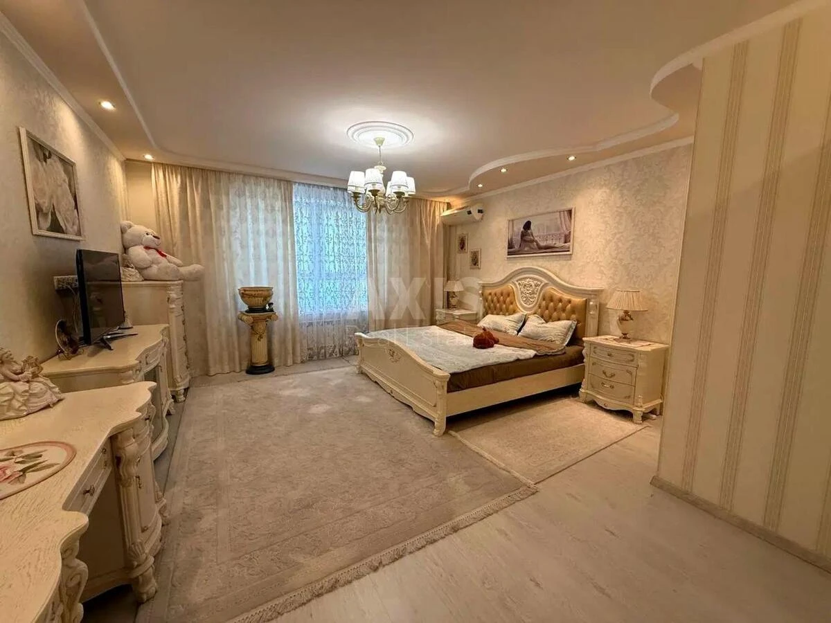 4к квартира пр-т Лобановского 6Г694442