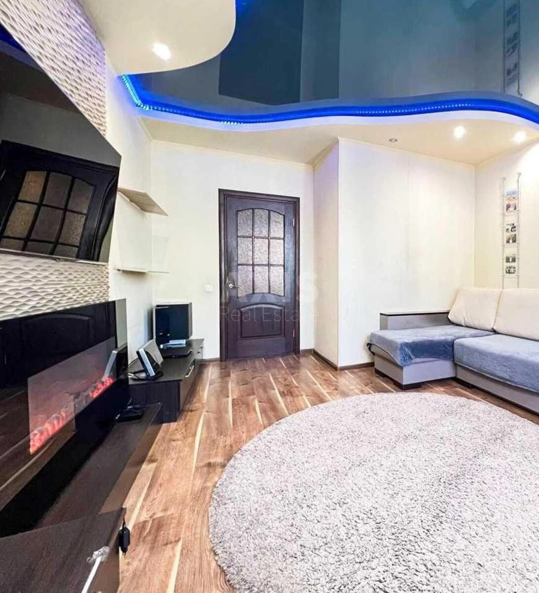 2k apartment vul. Voskresens'ka 14660945