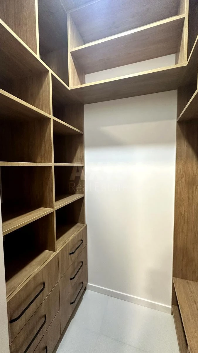 1k apartment shose Stolychne 1Б6771311