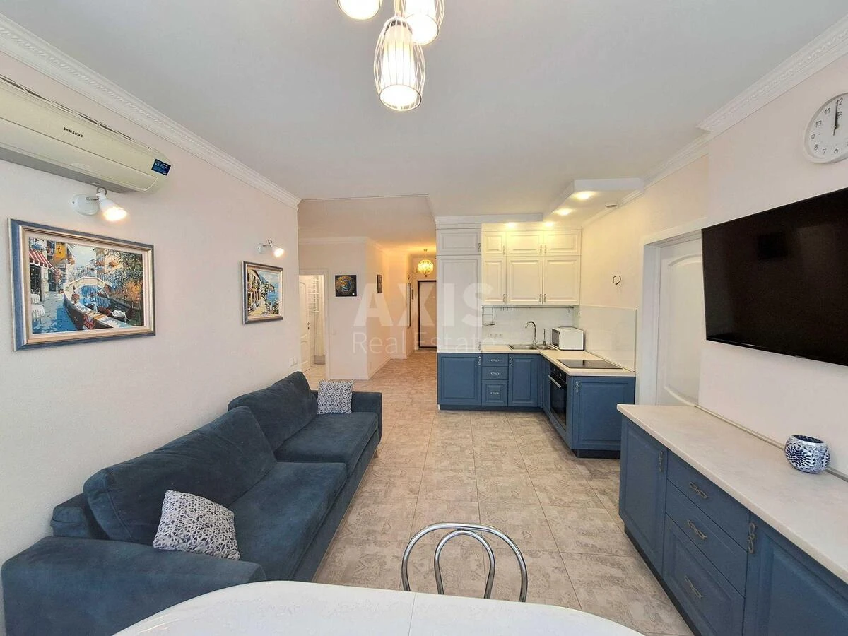 4k apartment vul. Myhajla Maksymovycha 3Д661281