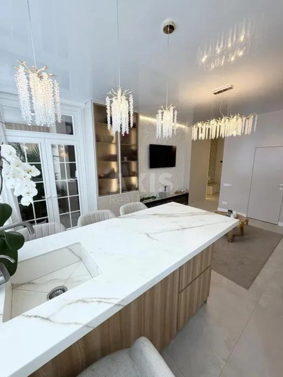 2k apartment vul. Lypkivs'kogo Vasylja Mytropolyta 37Б678250