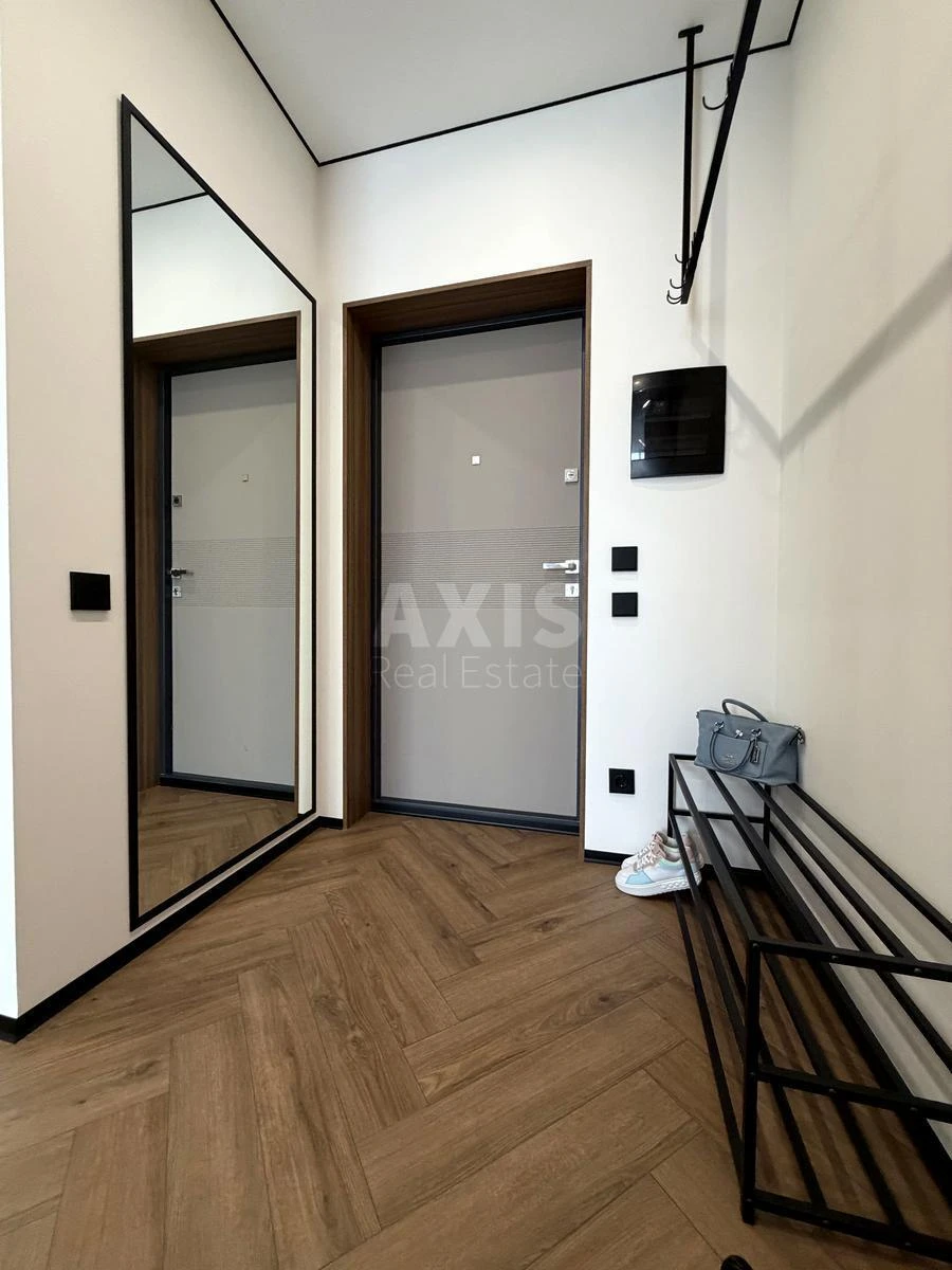1k apartment nab. Dniprovs'ka 15К6940720