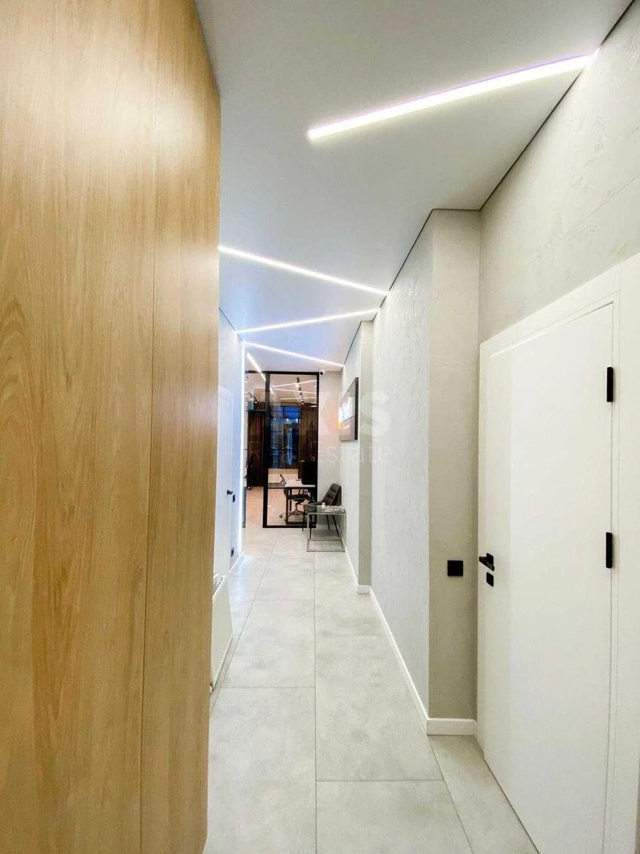 Office vul. Andriya Verkhohlyada 19А, 82m26408211