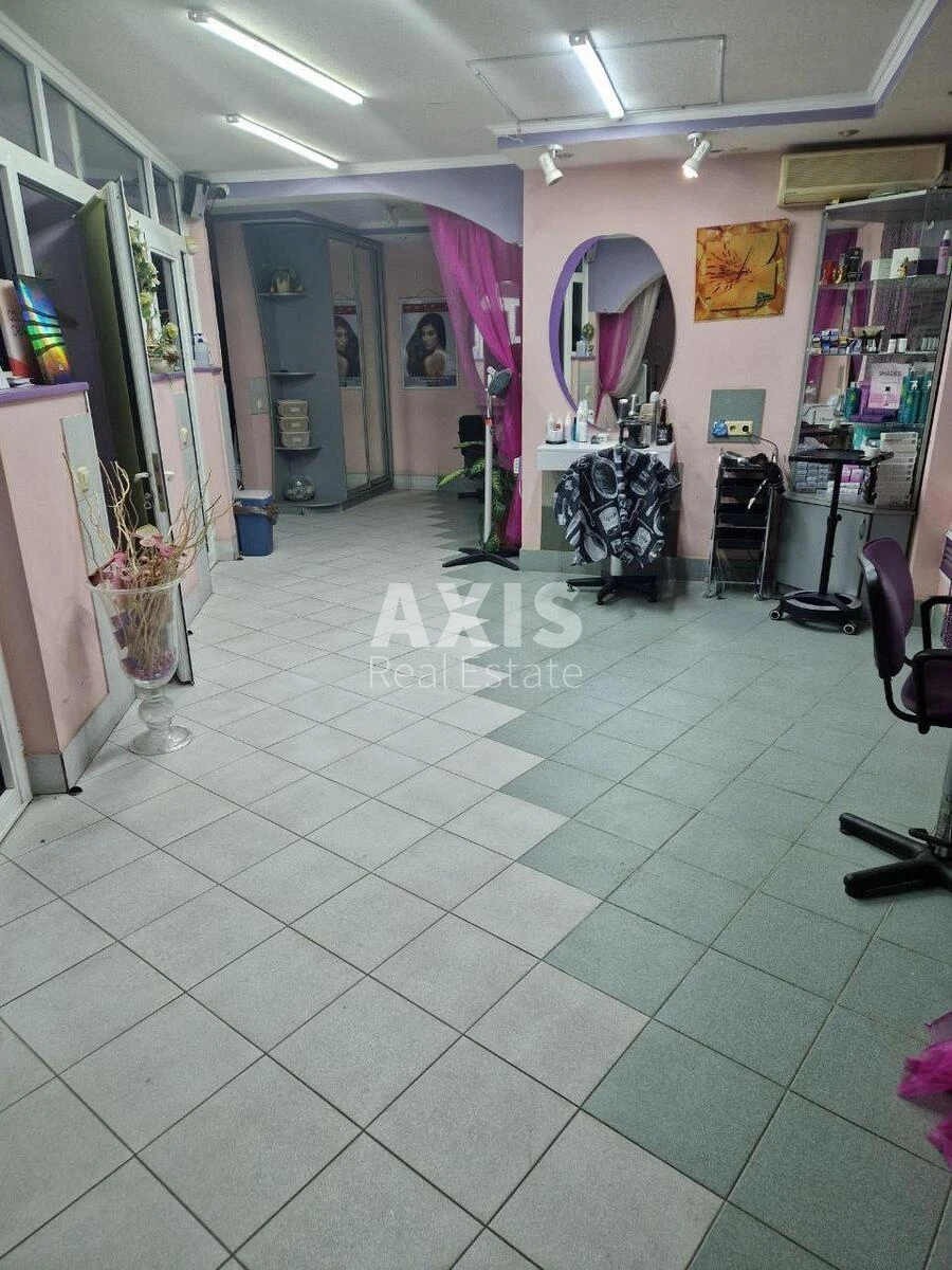 Trade object vul. Novodarnyc'ka 6, 68m2509064