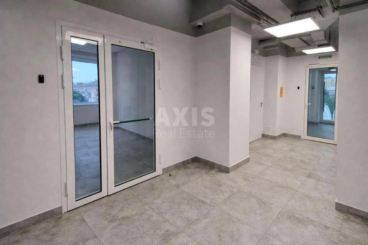 Office vul. Pochajnyns'ka 25/49, 496m2704873