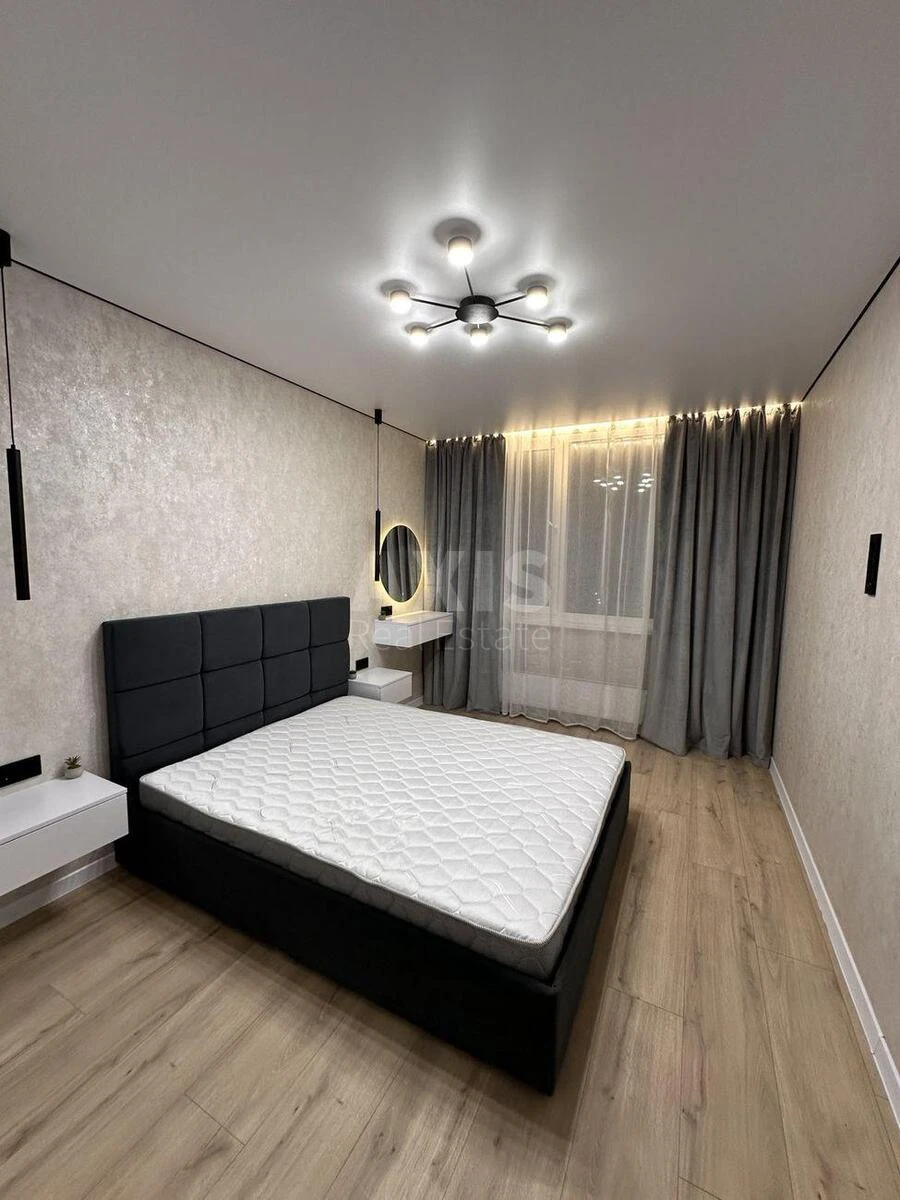 1к квартира ул. Семьи Кристеров 16623652