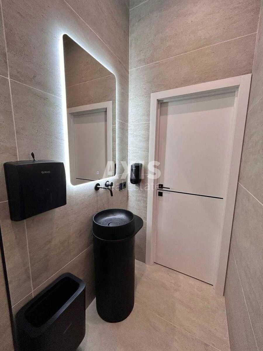 Офис ул. Богдана Ступки 3, 81м2646779