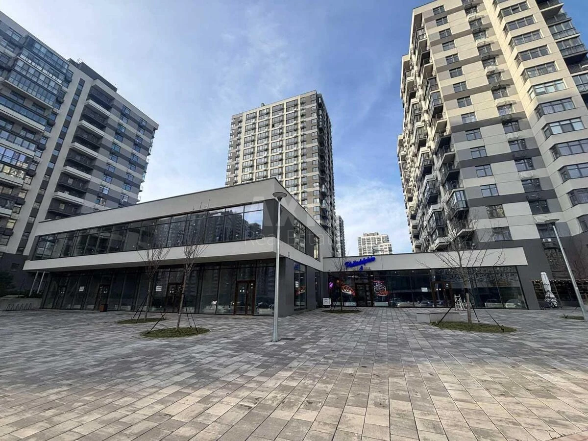 Service object vul. Oleksandra Olesja 5, 180m2649800