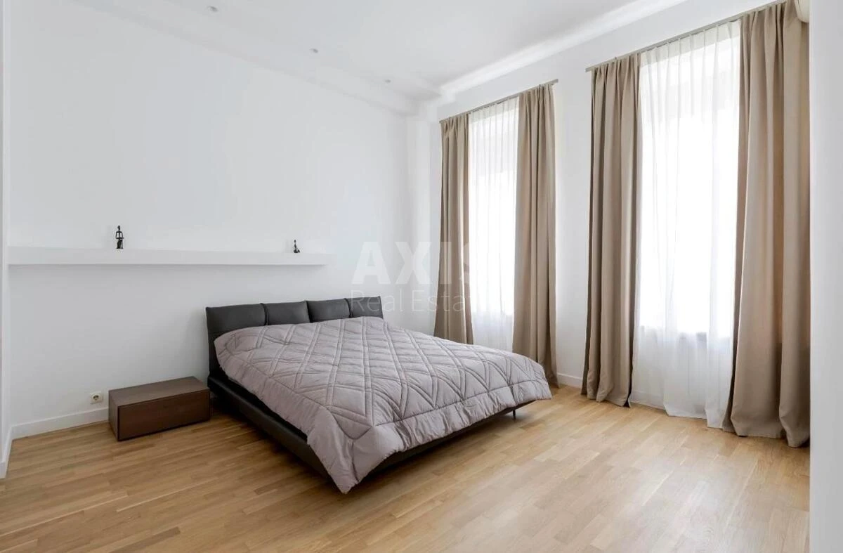 3k apartment vul. Antonovycha 237024511