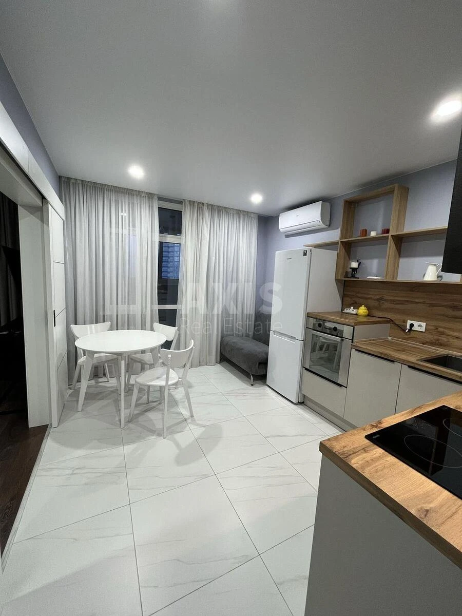1k apartment vul. Mykil's'ko-Slobids'ka 10716810