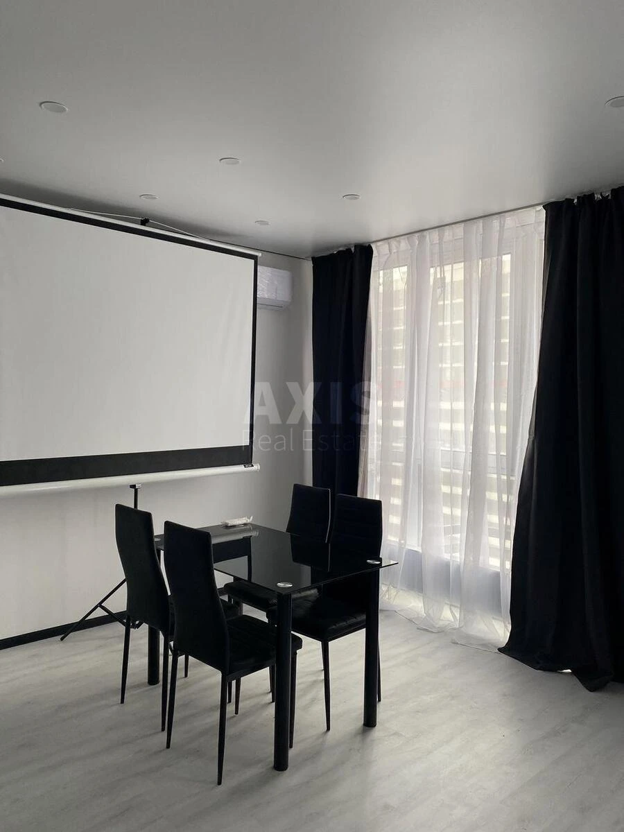 1k apartment pr-t Yevropeyskoho Soyuzu 49654321