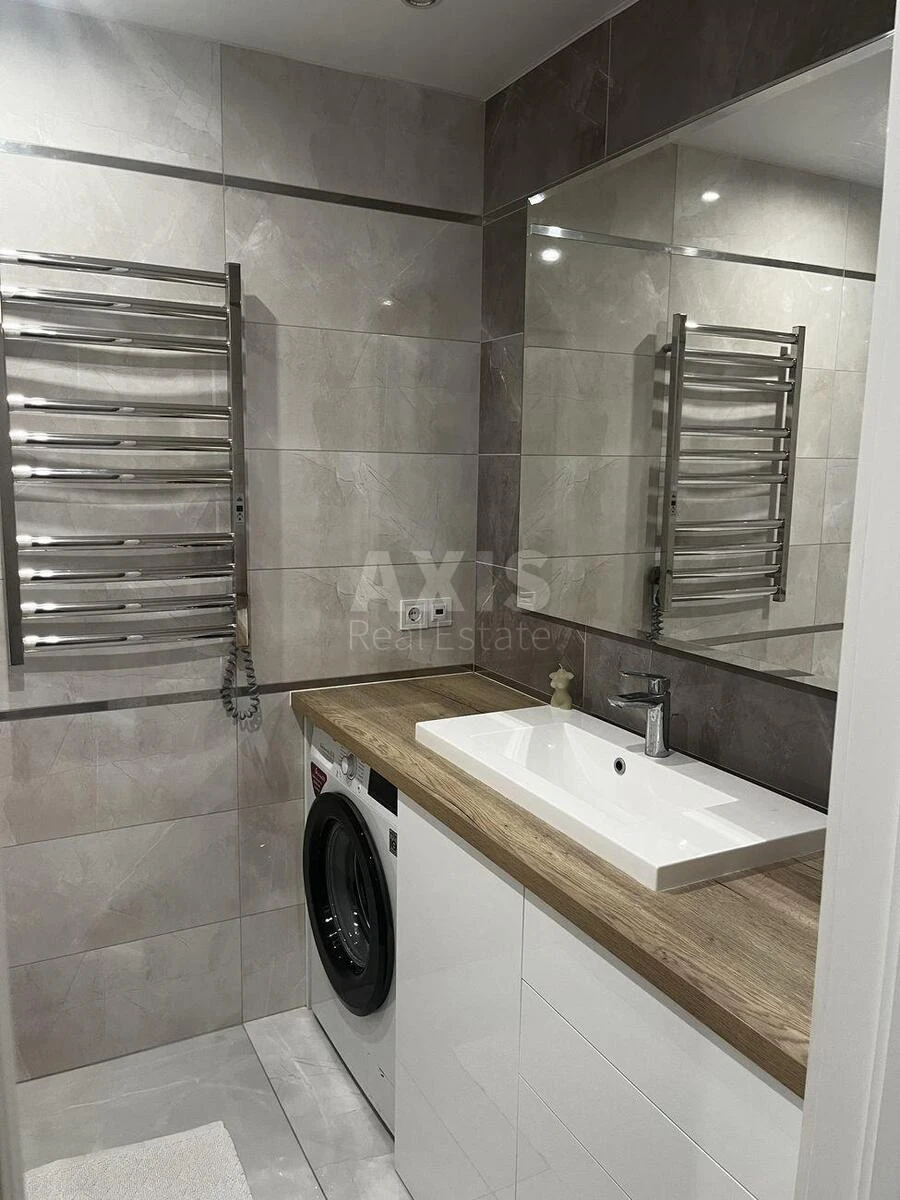 1k apartment prov. Jasynuvats'kyj 116702312