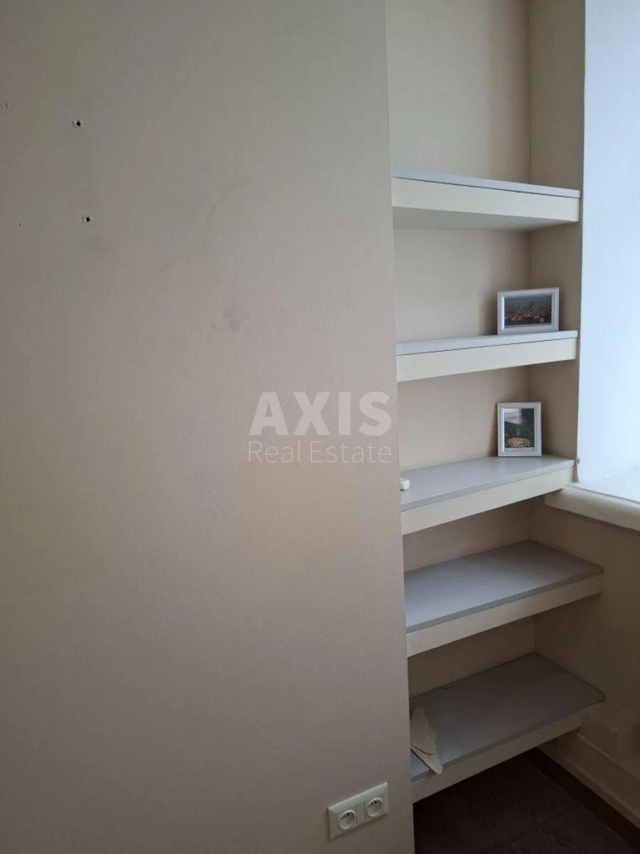 Office vul. Skovorody Grygorija 5А, 140m26872014