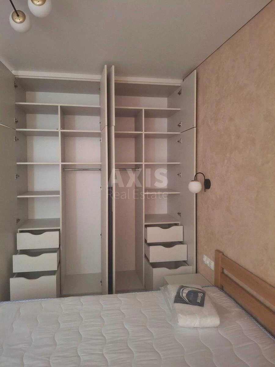1k apartment vul. Rodyny Kristeriv 14642233