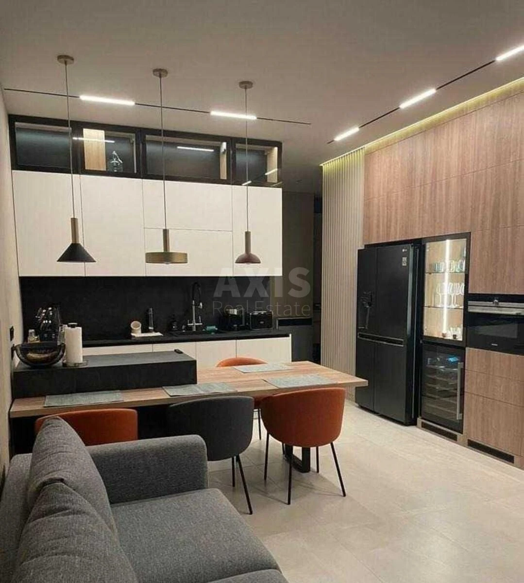 4k apartment nab. Dniprovs'ka 1464716