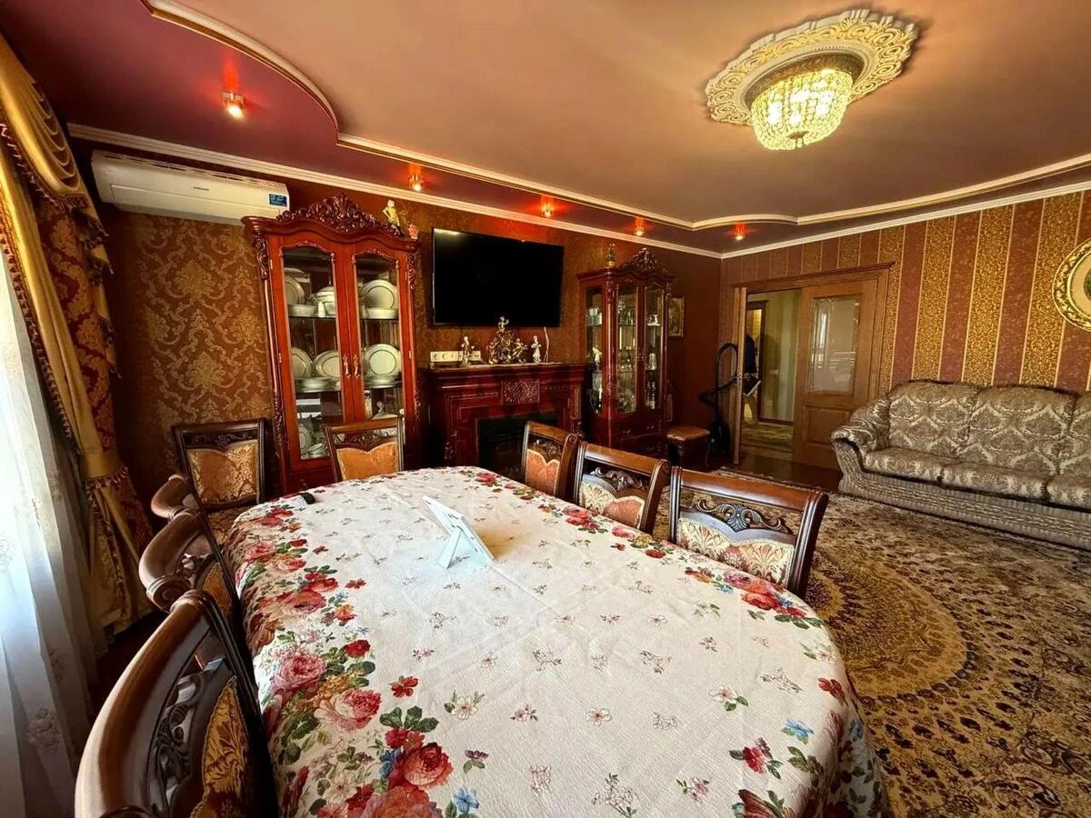 4k apartment pr-t Lobanovs'kogo 6Г694440