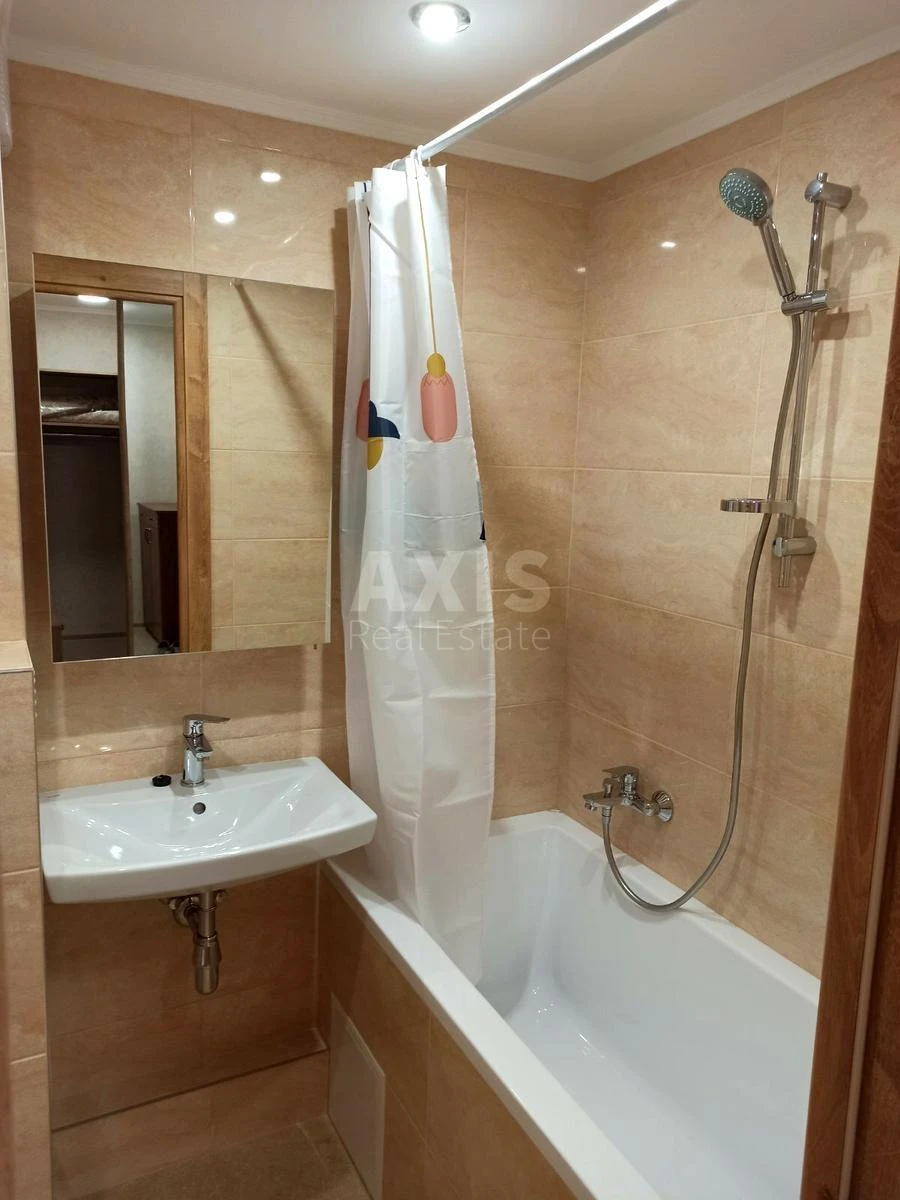 1к квартира пр-т Голосеевский 11663069