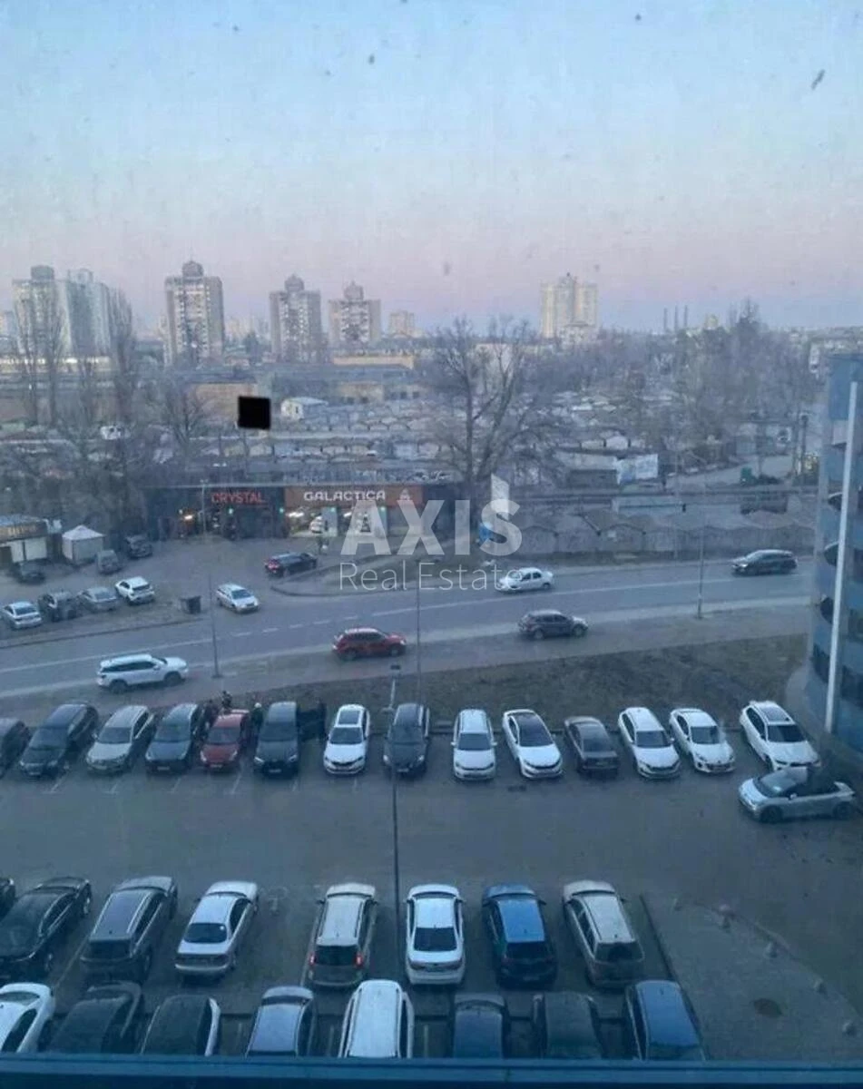 1k apartment vul. Sverstjuka Jevgena six D666698