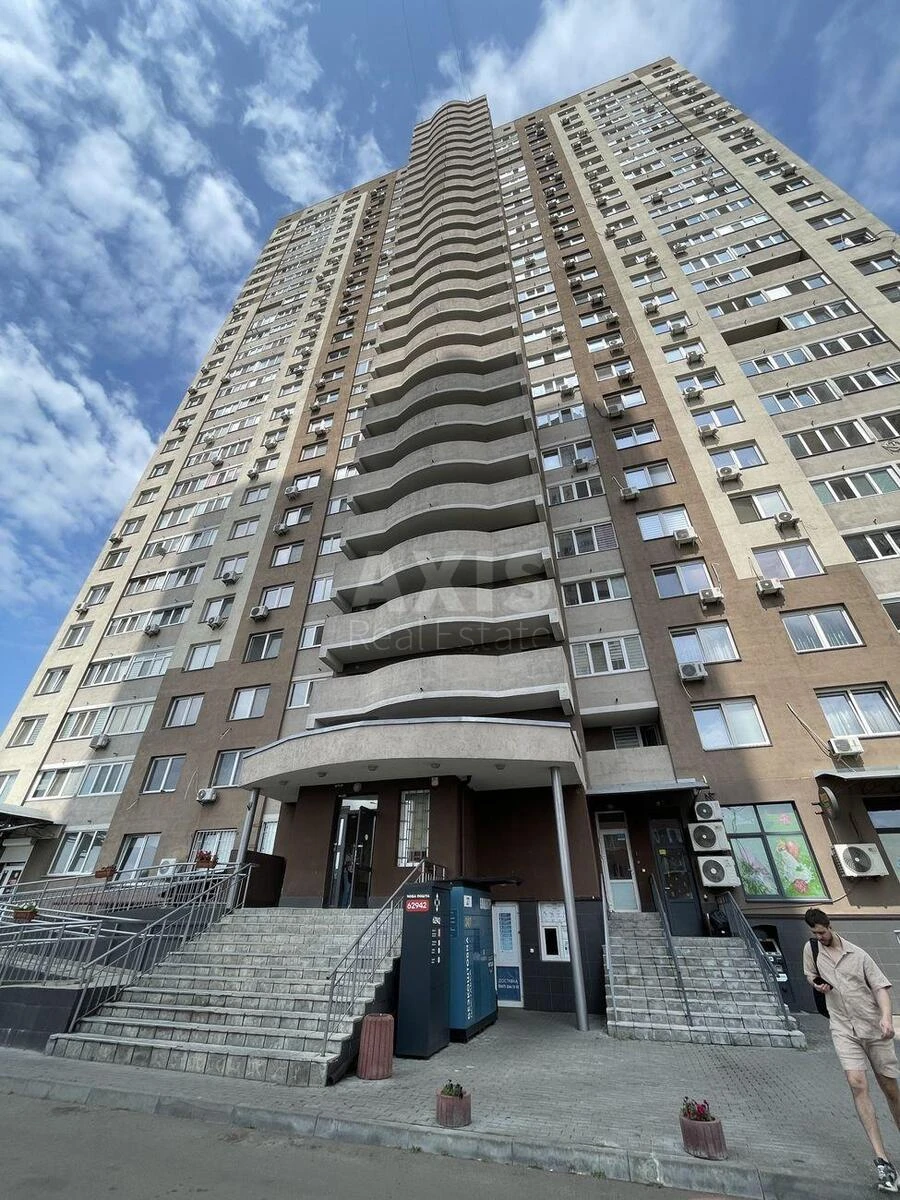 2к квартира ул. Соломии Крушельницкой 137076714