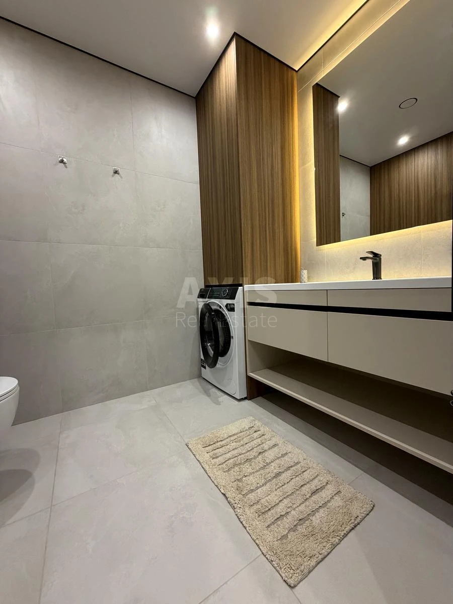 1k apartment nab. Dniprovs'ka 15К6940718