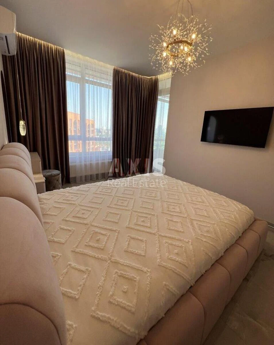 1к квартира ул. Братьев Шеметов 86957410