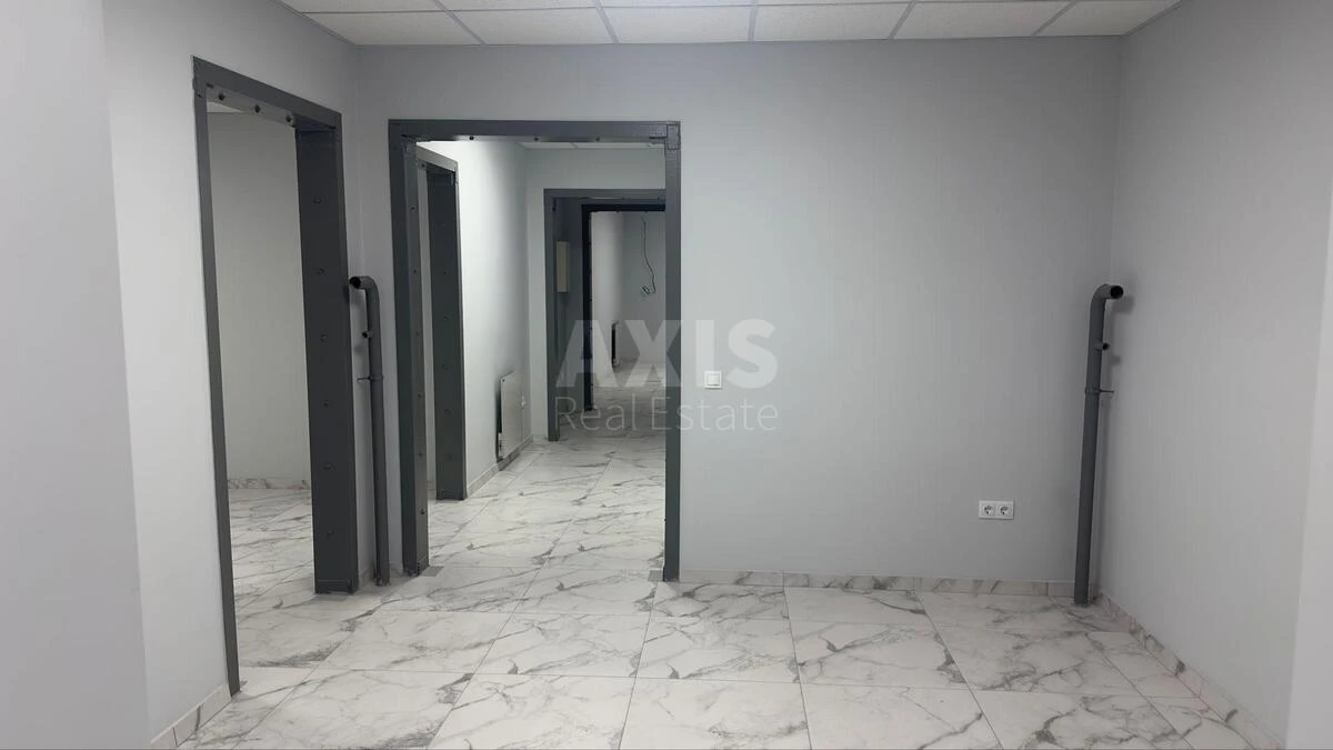 Объект торговли ул. Ревуцкого 54А, 98м26990421