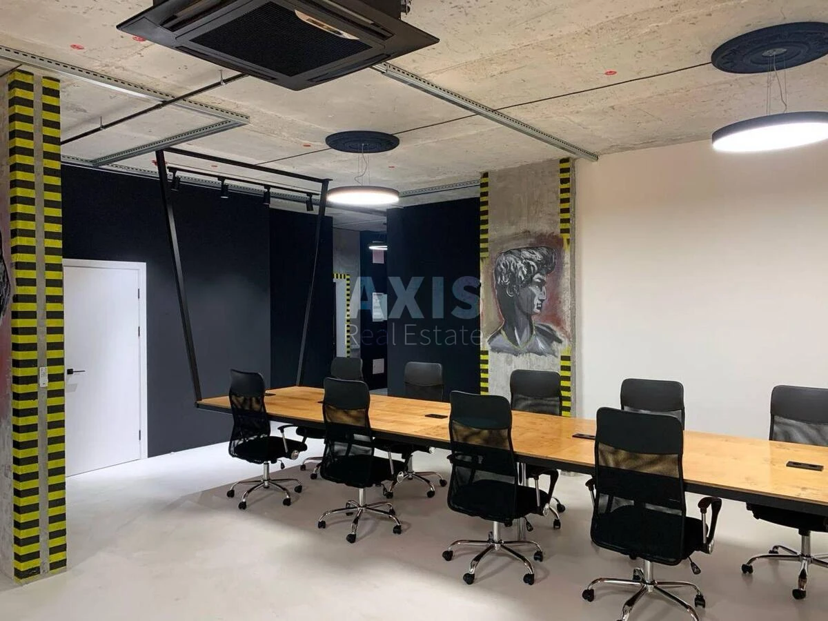 Офис ул. Андрея Верхогляда 15, 122м2575953