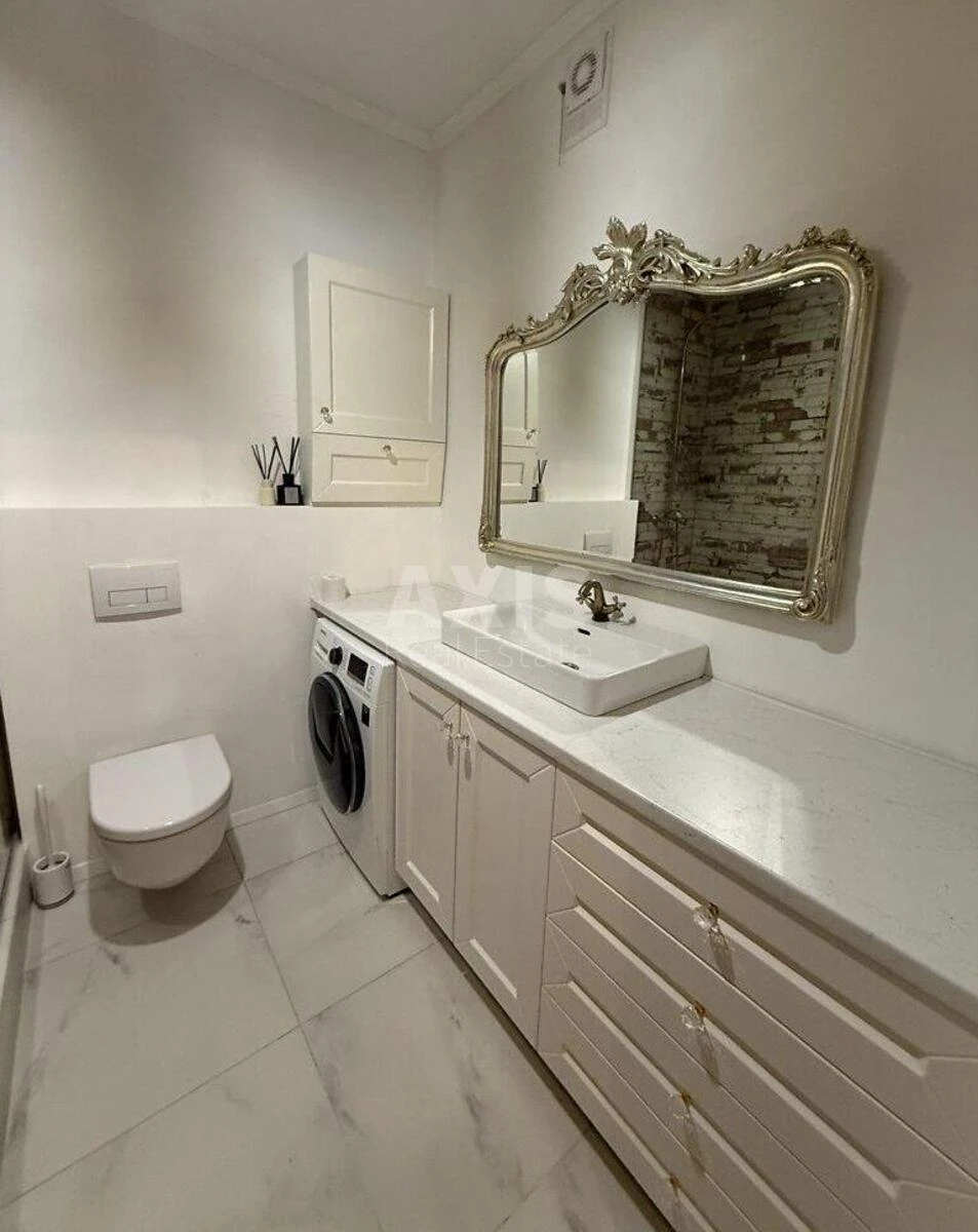 2k apartment vul. Pysarzhevs'kogo Akademika 8648219