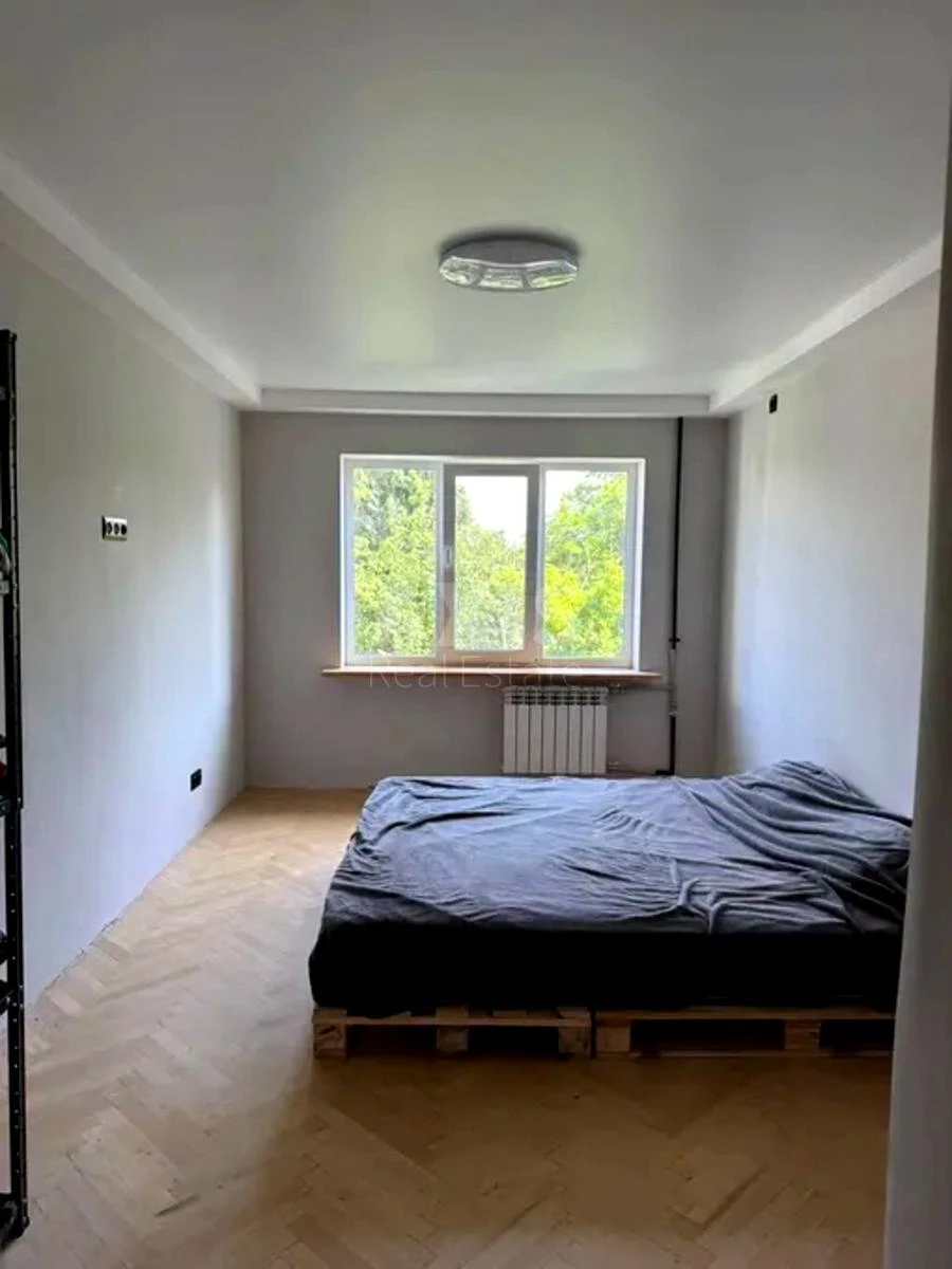 2к квартира ул. Светлицкого 21617963