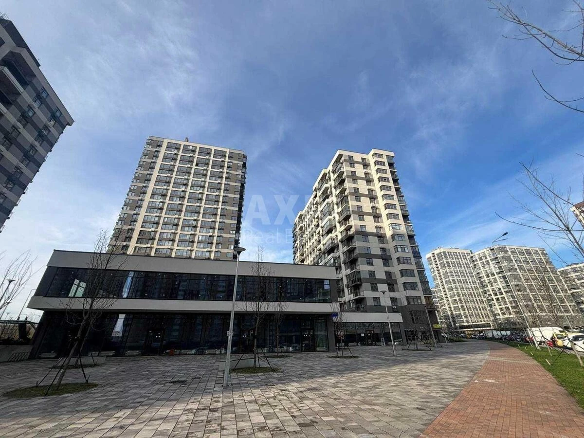 Service object vul. Oleksandra Olesja 5, 180m2649801