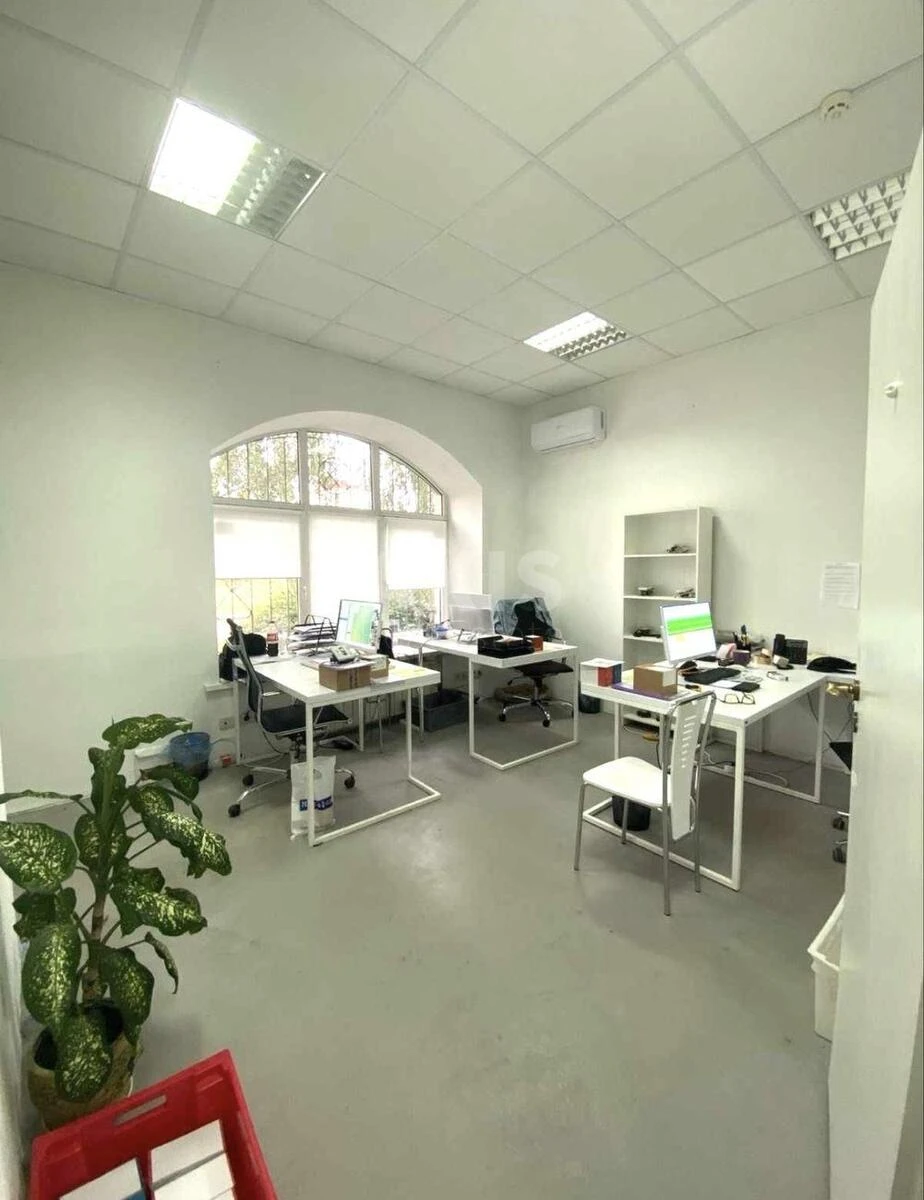 Объект торговли пр-т Григоренко Петра 26А, 106м262175