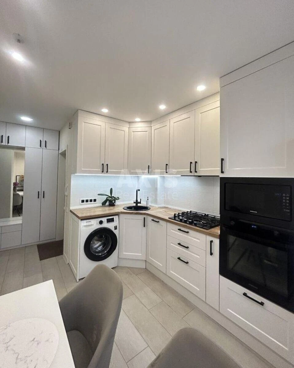 3к квартира пр-т Свободы 1/6062252