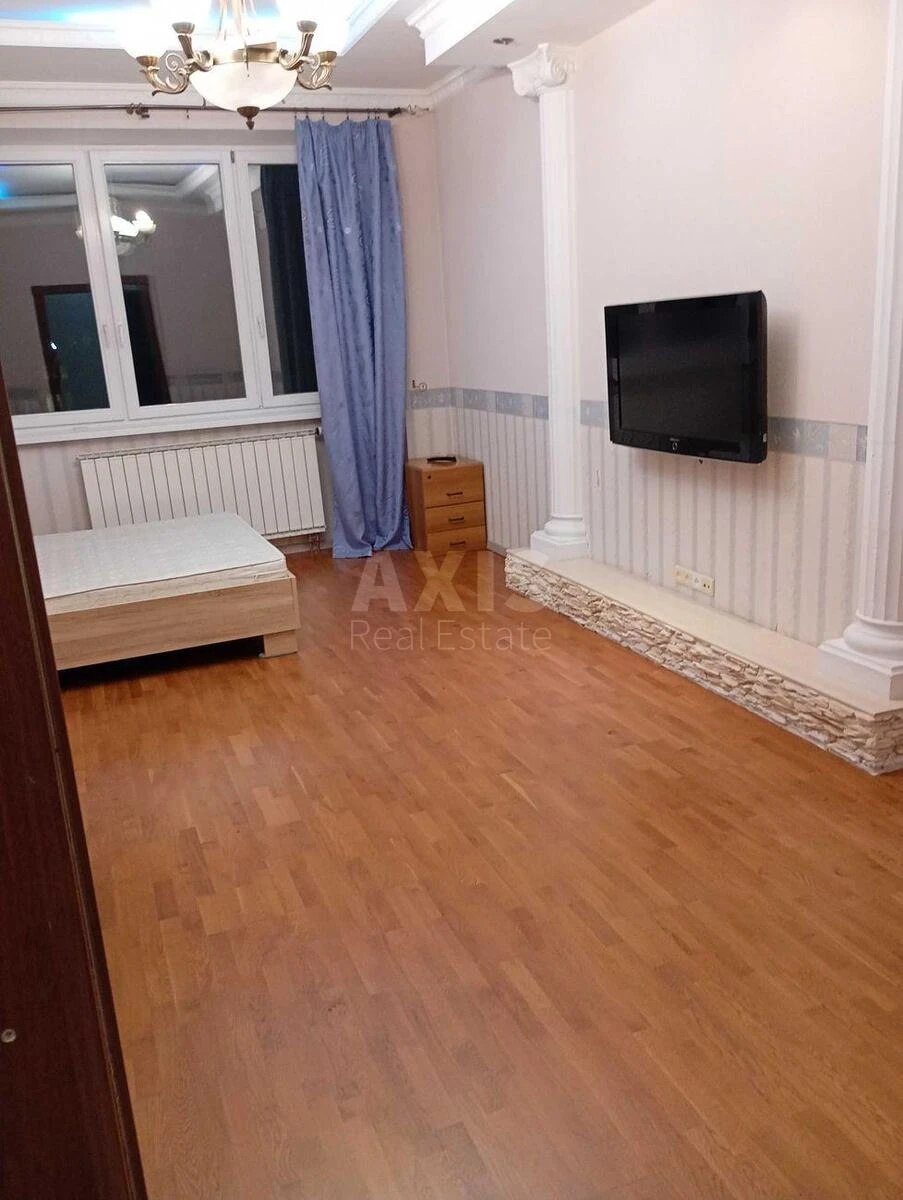 2к квартира пр-т Владимира Ивасюка 6655848