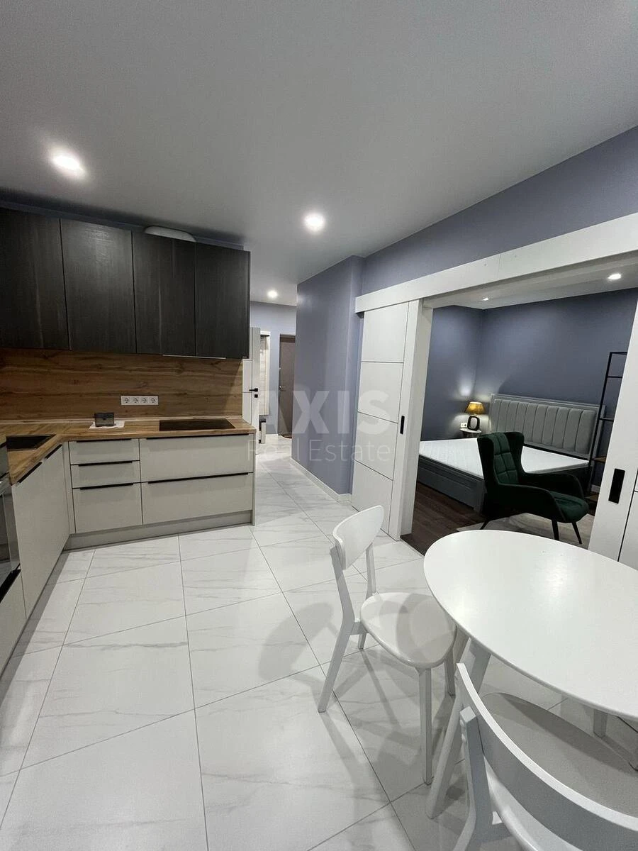 1k apartment vul. Mykil's'ko-Slobids'ka 10716811