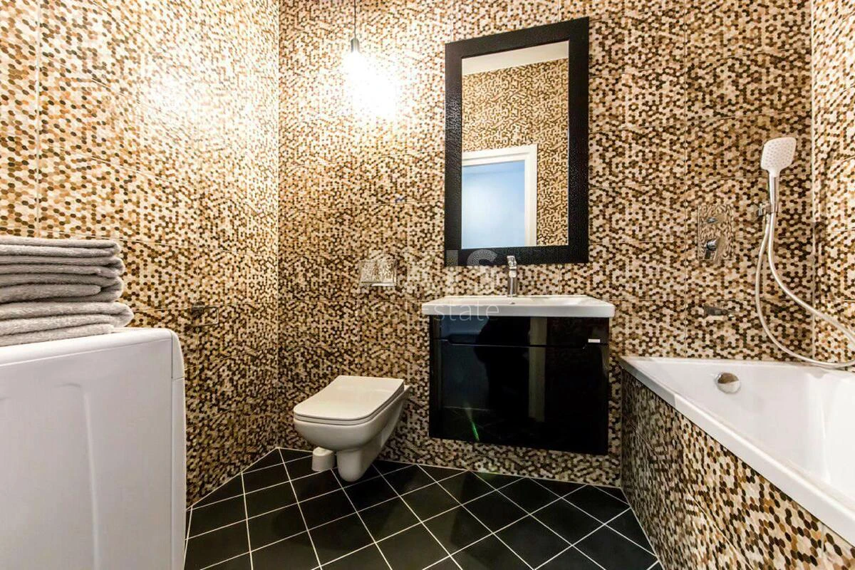 2к квартира ул. Василия Тютюнника 28А655349