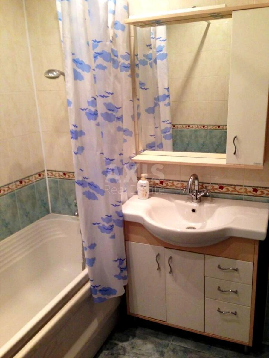 3k apartment pr-t Grygorenka Petra 5638897