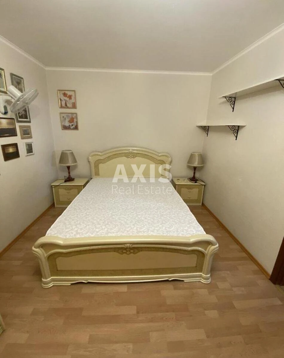 3к квартира ул. Ахматовой Анны 43641566