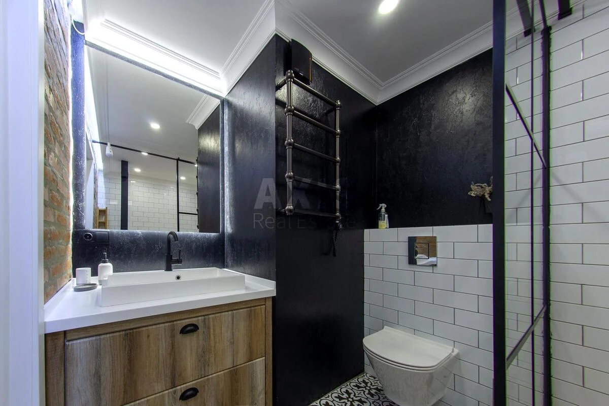 3k apartment vul. Glybochyc'ka 136405915