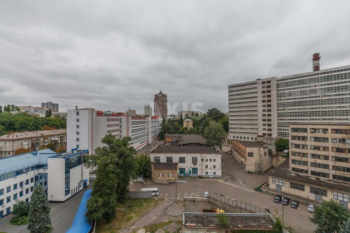 3k apartment uzv. Klovs'kyj 7А7100515