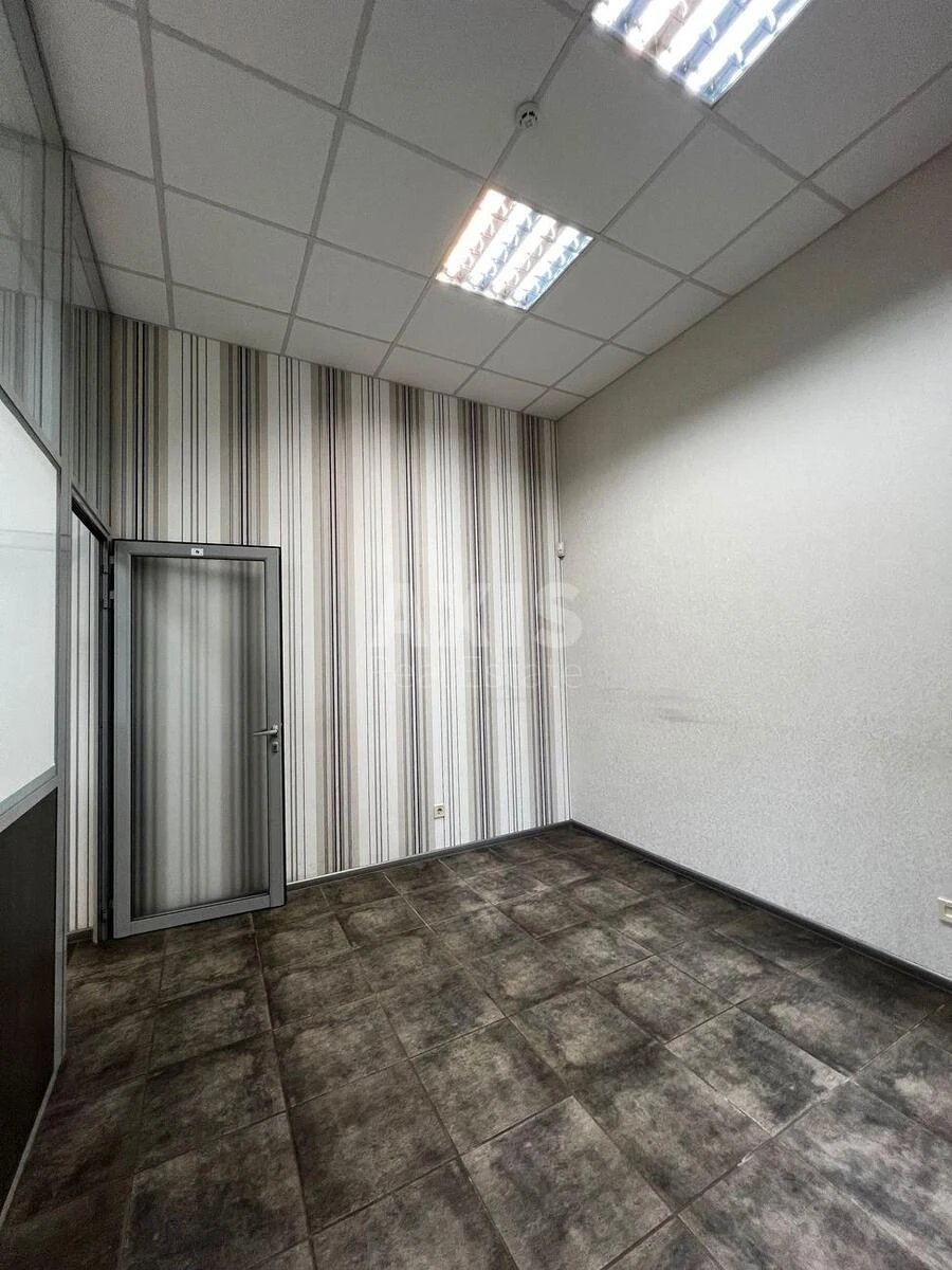 Office prov. Kyjanivs'kyj 3/5, 276m2663255