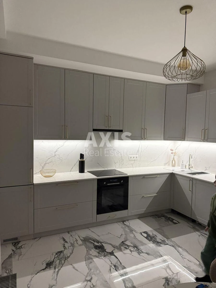 3к квартира ул. Набережно-Рыбальская 350007