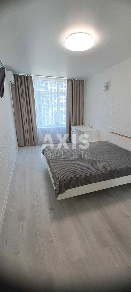2k apartment vul. Sverstjuka Jevgena 4416381