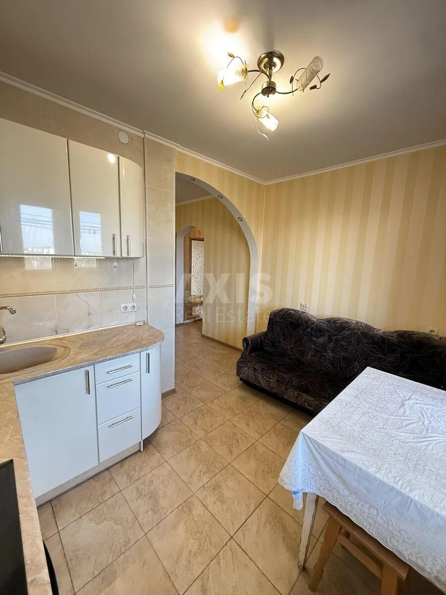 2к квартира ул. Миропольская 25714004