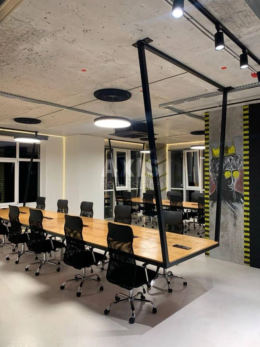 Office vul. Andriya Verkhohlyada 15, 122m2575954