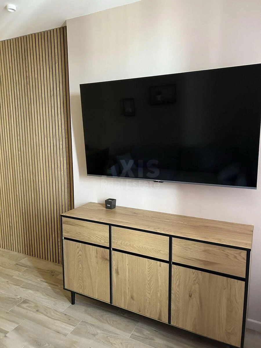 1k apartment vul. Oleksandra Olesja 9А711095