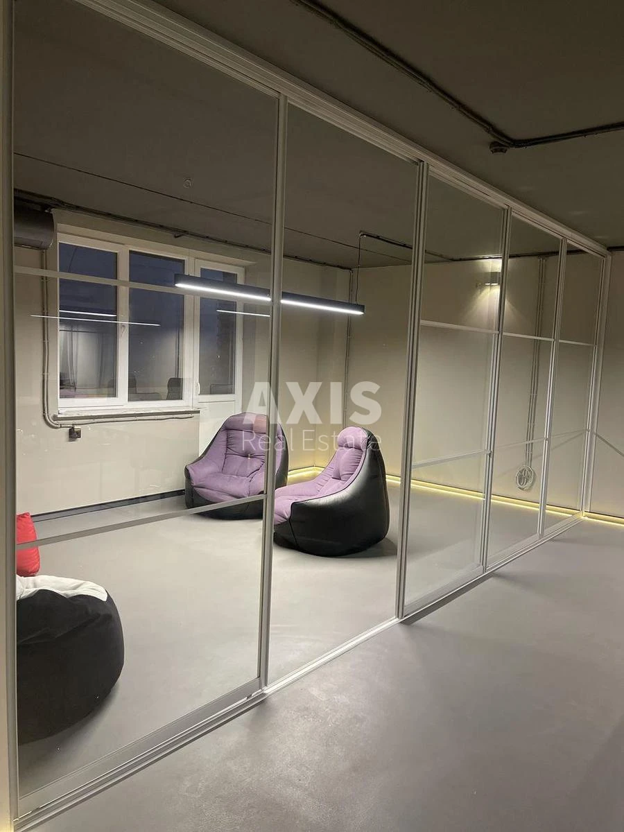 Office vul. Dilova 2Б, 140m2446132