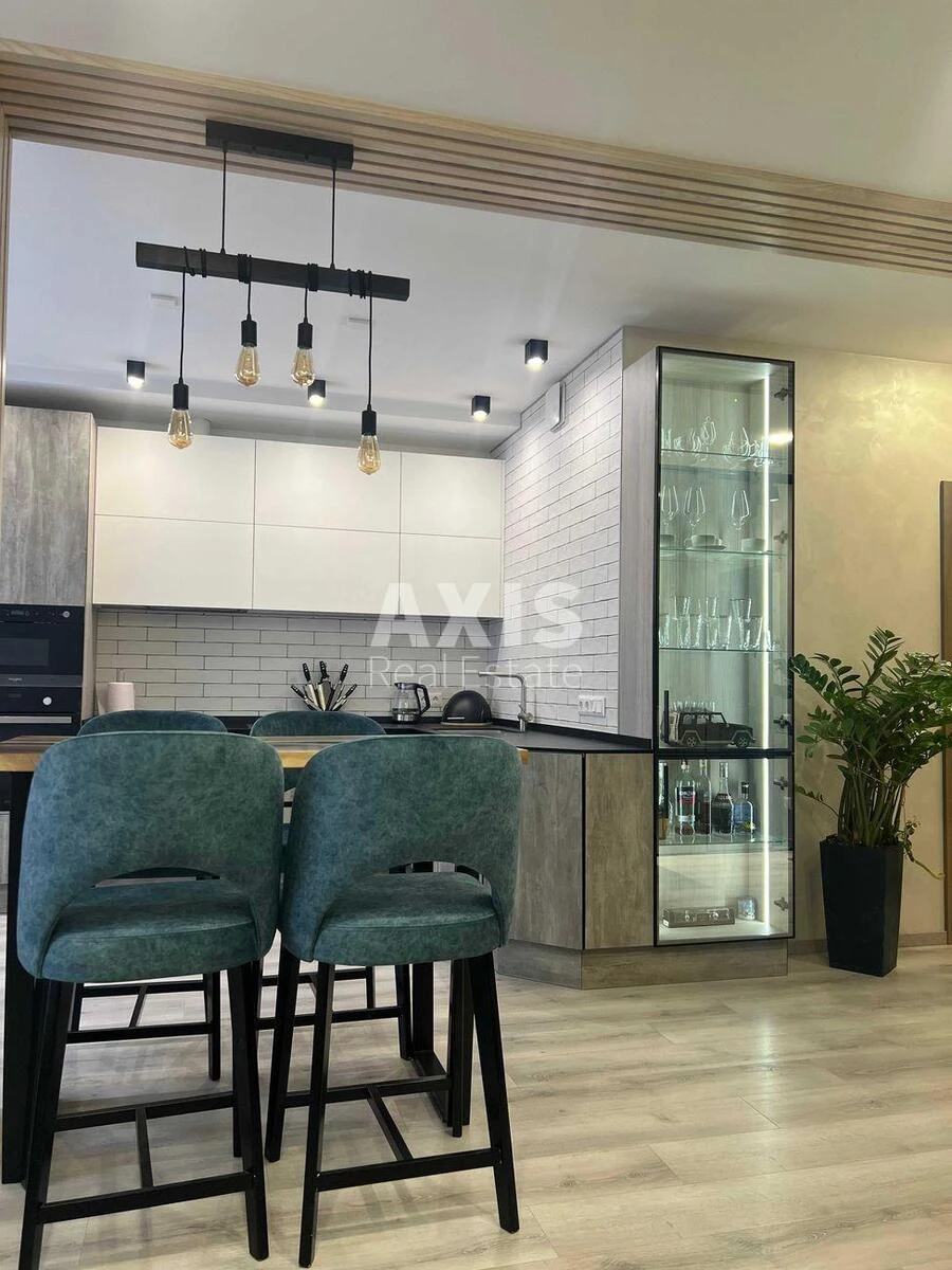 1k apartment vul. Zarichna 1679743