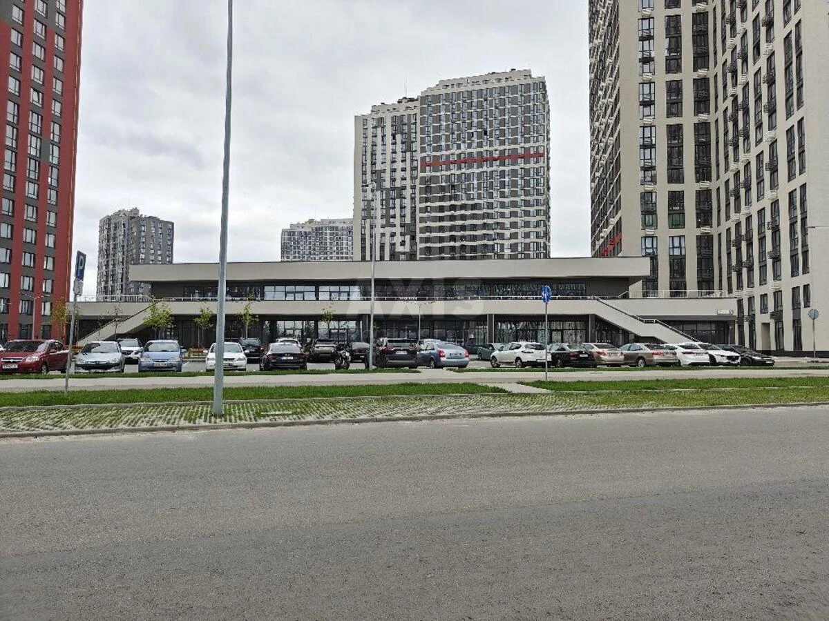 Объект сервиса ул. Александра Олеся 8А, 274м2576736