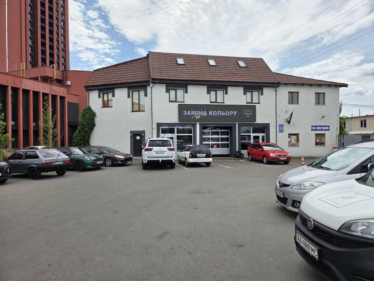 Trade object pr-t Stepana Bandery 30, 160m2697070