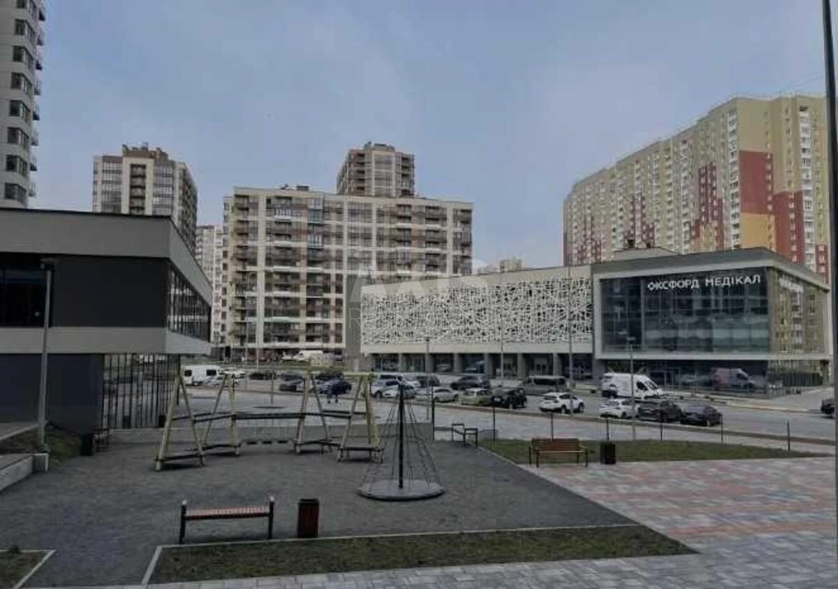 Объект сервиса ул. Александра Олеся 5, 180м2649802